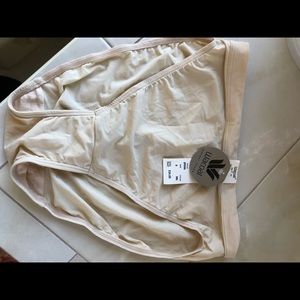 Wacoal Beyond Naked Shaping Brief Panties